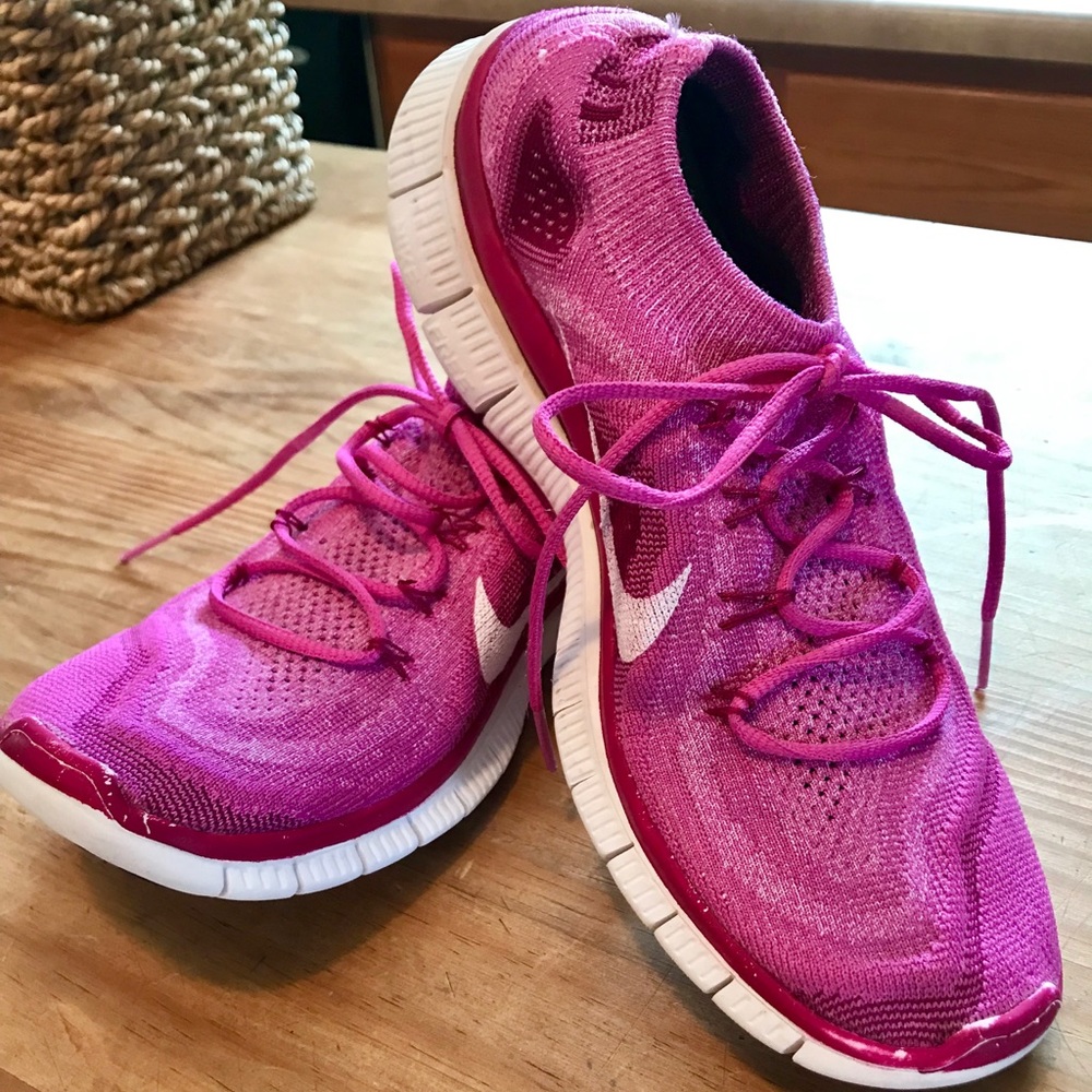 Women’s Nike Run Free Flyknit